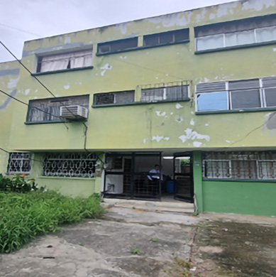 Bahia de Caraquez, Parroquia Leonidas Proaño - Edificio de la IETEL